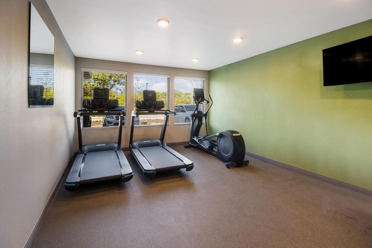 Woodspring Suites East Lansing - University Area Buitenkant foto