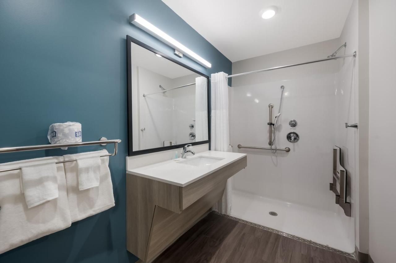 Woodspring Suites East Lansing - University Area Buitenkant foto