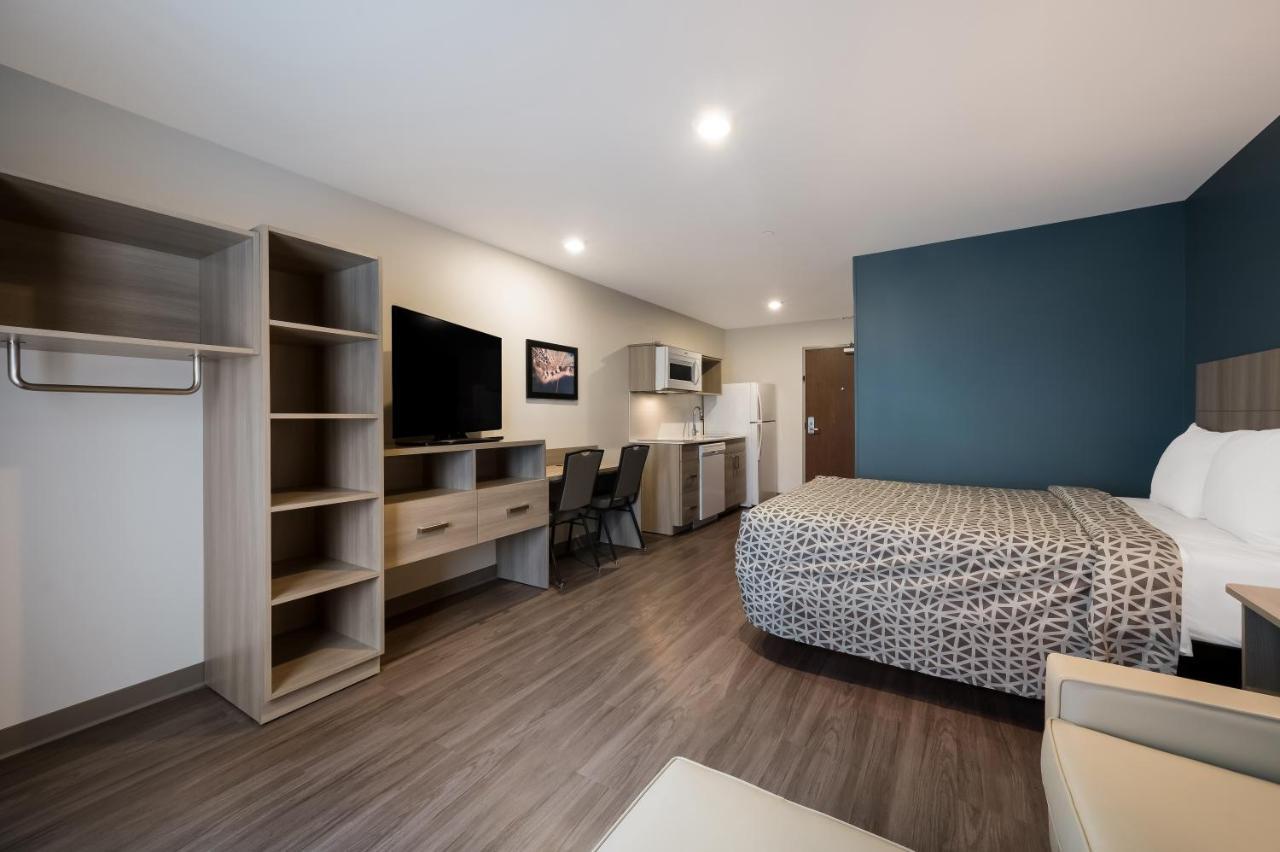 Woodspring Suites East Lansing - University Area Buitenkant foto